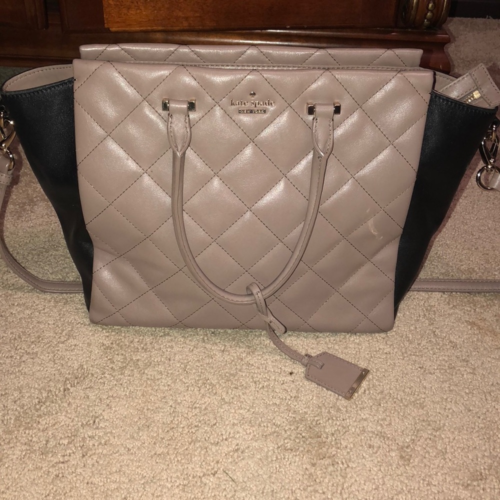 Kate spade tote ones with a shoulder strap - Picture 5 of 7
